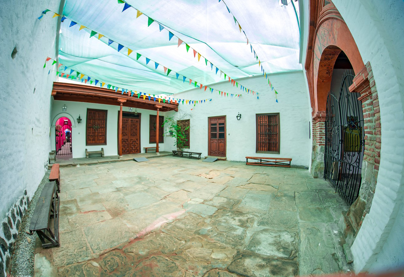 PATIO (1)